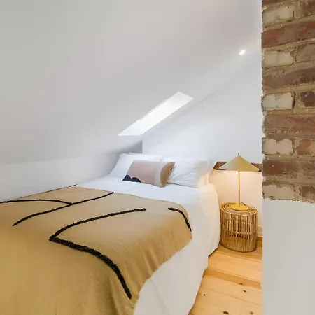 Cozy Retreat By The Center With Balcony Apartament Lizbona
